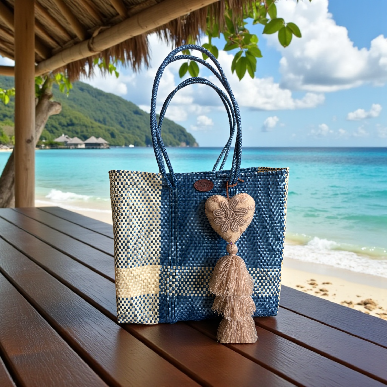 Carteras tejida mediana azul/beige