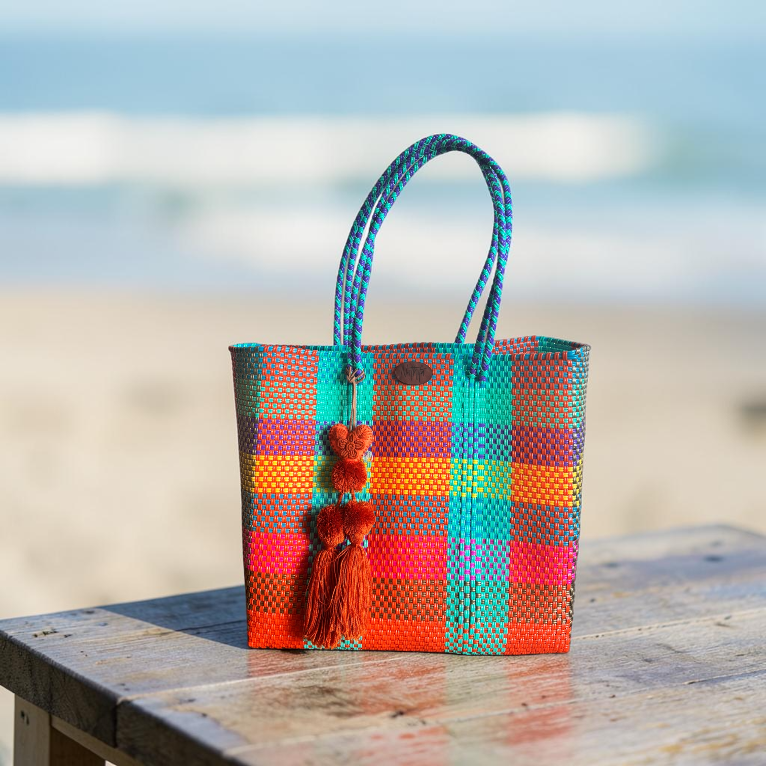 Cartera tejida mediana cuadros colores