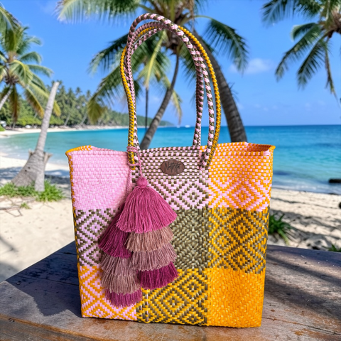 Cartera tejida mediana Cuadros Rosa/dorado